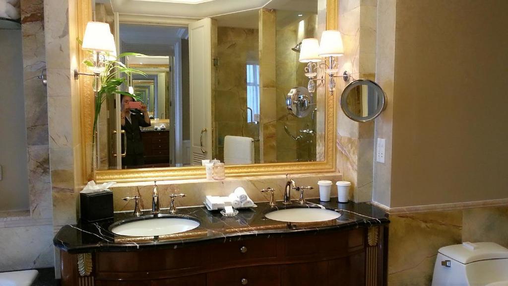 Nantong Jinshi International Hotel Extérieur photo